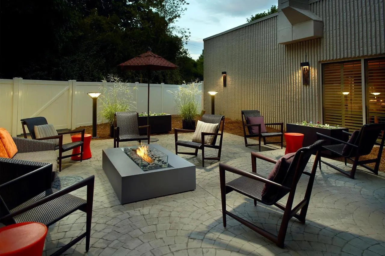 Four Points By Sheraton Charlotte Hotel