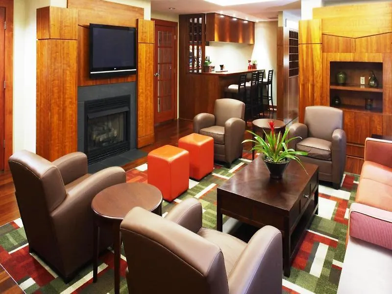Four Points By Sheraton Charlotte Hotel